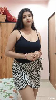 Aisha Professional Model Escort in Achnera