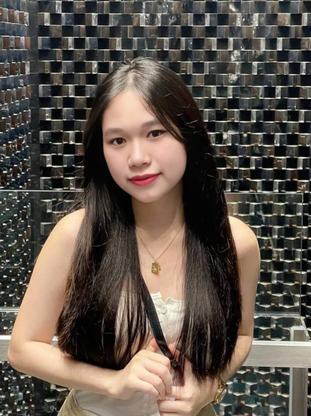 Roshni Chatterjee Beautiful Companion Service in Achnera