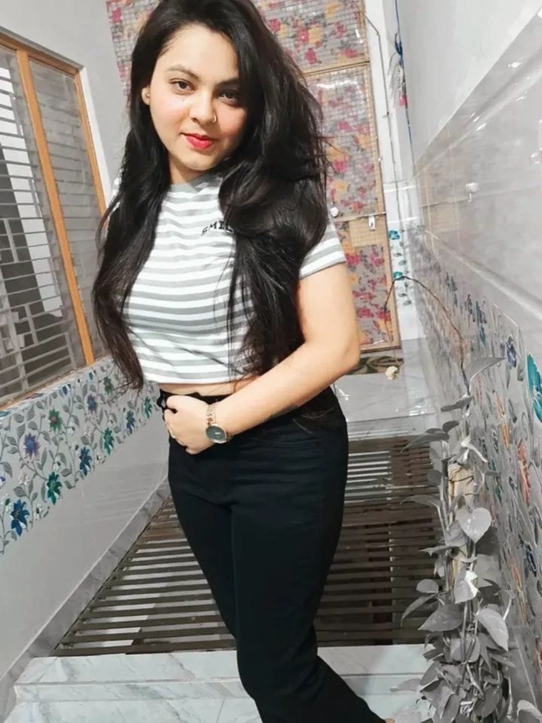 Pihu High Class Call Girl in Sikandra