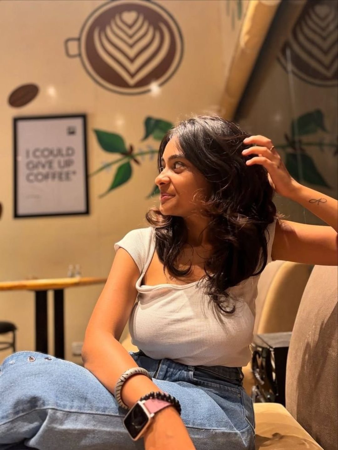 Radhika Professional Model Companion in Sikandra