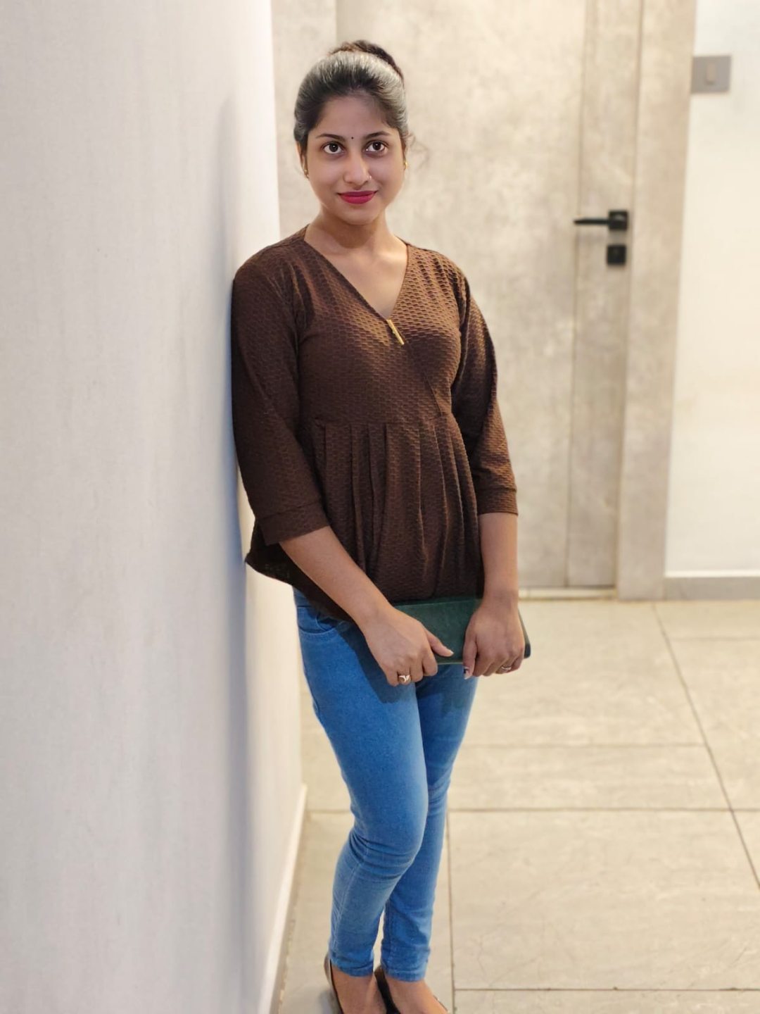 Premium Pooja Nair Escort in Achnera Elegant Companion Available Today