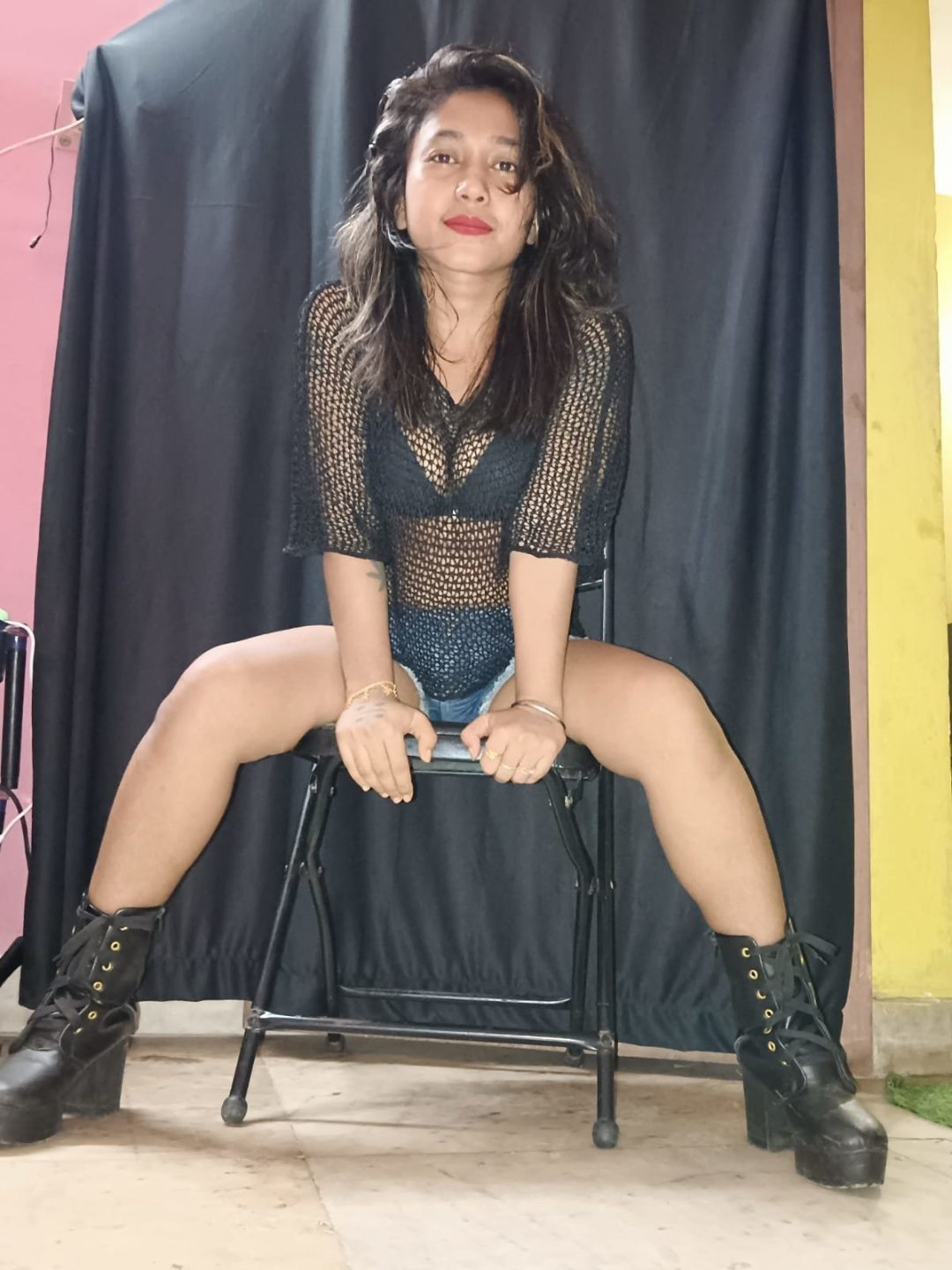 Trisha Elite Call Girl in Sikandra